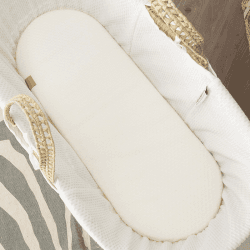 Image showing the Little Me Hypoallergenic Bamboo Moses Basket Mattress, 75 x 28 x 4cm, White product.