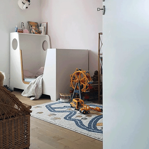 afk-living-1