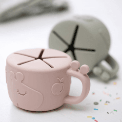 Image showing the Raffi Peekaboo Snack Cup, Powder product.