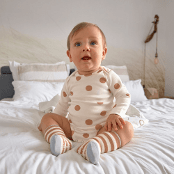 Image showing the Long Sleeve Bodysuit with Print GOTS, 0 - 3 Months, Big Dots Milky product.