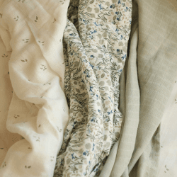 Image showing the Set of 3 Muslin Squares, 70 x 70cm, Riverbank product.
