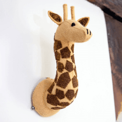 Image showing the Giraffe Head Mini Felt Animal Wall Decoration, Yellow product.