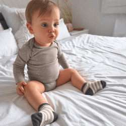 Image showing the Long Sleeve Bodysuit with Print GOTS, 0 - 3 Months, Sprinkle Taupe product.
