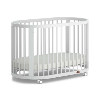 Image showing the Oasis Oval Cot, White product.