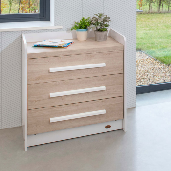 Image showing the Neat Chest of Drawers, White & Oak product.