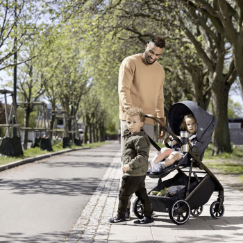 Image showing the Strider M Pushchair, Navy Ink product.