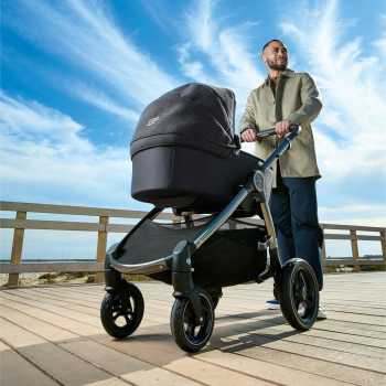 Image showing the Ocarro 9 Piece Complete Travel System Bundle, Navy Classic product.