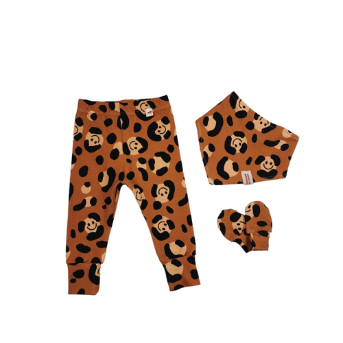 Image showing the 3 Piece Newborn Baby Gift Set, 0 - 6 Months, Happy Leopard product.