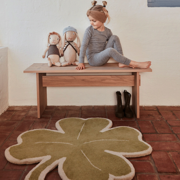 Image showing the Lucky Clove Rug, Green product.