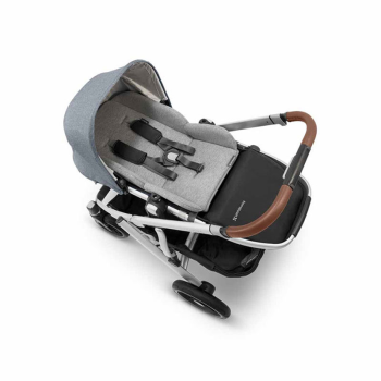 Image showing the Pushchair Newborn Insert, Grey product.