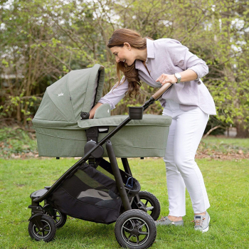 Image showing the Ramble XL Carrycot, Laurel product.