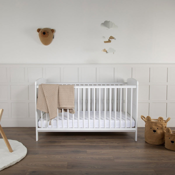 Image showing the Juliet Cot Bed Minimal Style, White product.