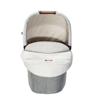 Image showing the Ramble XL Carrycot, Oyster product.