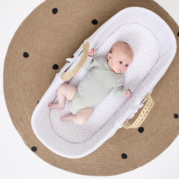 Image showing the Natural Knitted Moses Basket & Mattress, H76 x W30 x L76cm, White product.