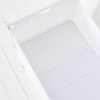 Image showing the SnuzPod 3 Piece Bedside Crib Bedding Set, L90 x W45 x H1cm, White product.
